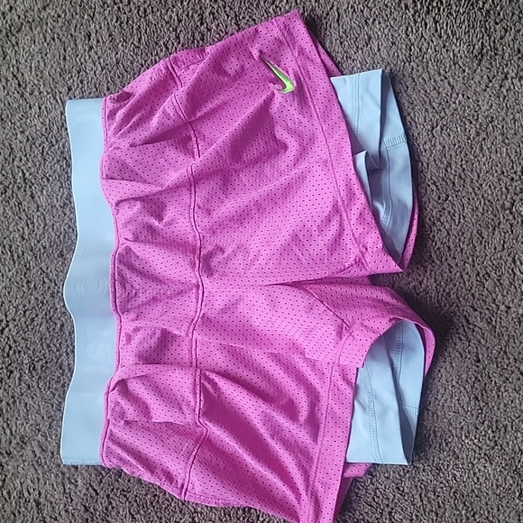 Nike Pants - NIKE PRO DRI FOT SHORTS